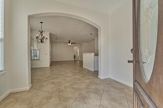 98 N Country Gate Cir in Conroe, TX - Building Photo - Building Photo