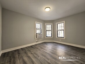 433 W Belden Ave in Chicago, IL - Building Photo - Building Photo