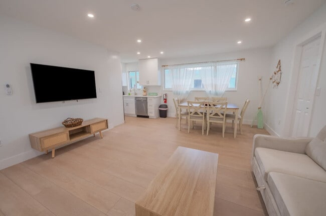 312 Elm St, Unit SI ID1547735P