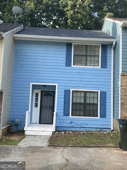 281 Flagstone Way in Austell, GA - Building Photo