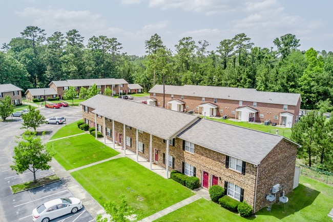 Beaver Creek Apartments photo'