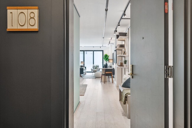 property at 1875 Mission St