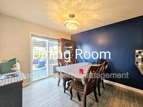 5254-162A 162A Ave in Edmonton, AB - Building Photo - Building Photo