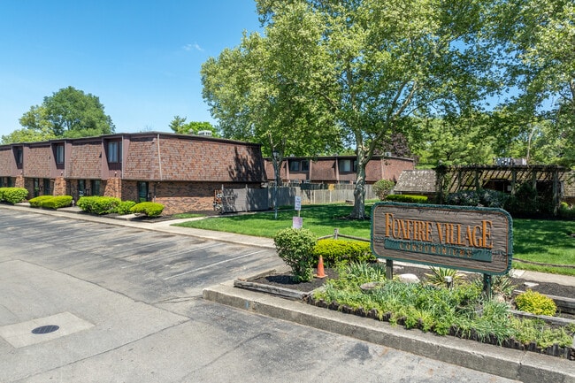 Foxfire Village Condominium (por) in Whitehall, OH - Building Photo - Building Photo