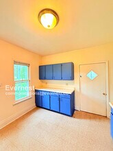 1031 N Michigan St in Toledo, OH - Foto de edificio - Building Photo