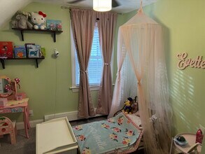 23 Tiverton Pky in Worcester, MA - Building Photo - Building Photo