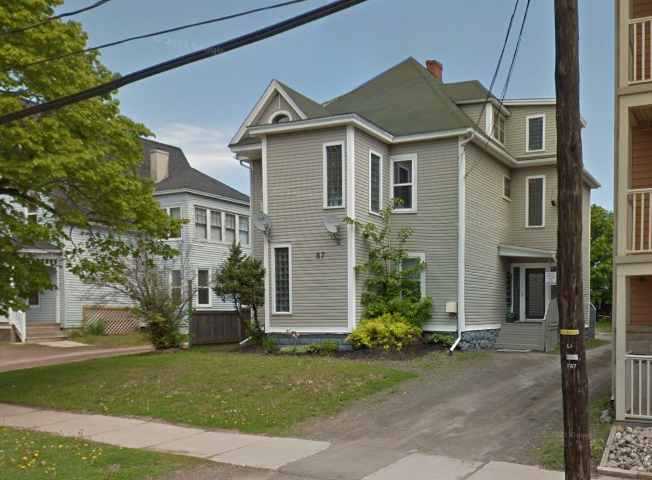 87 Weldon St in Moncton, NB - Building Photo