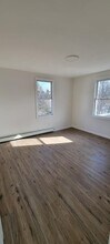 83 Kraemer St in Hicksville, NY - Building Photo - Building Photo