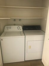 3208 Bristol Branch Dr in Sparks, NV - Building Photo - Building Photo