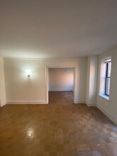 1263 W Pratt in Chicago, IL - Foto de edificio - Building Photo