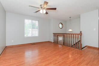 159 Hillwood Ct in Erlanger, KY - Building Photo - Building Photo
