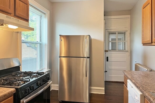 101-111 S. Harvey Ave. and 237-249 South Blvd. in Oak Park, IL - Foto de edificio - Building Photo