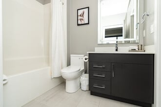 11303-11105 105 Ave NW, Unit SI ID1227819P in Edmonton, AB - Building Photo - Building Photo