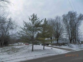 2355 W Orland Rd in Angola, IN - Building Photo
