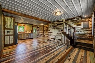 953 W Shadburn Ave in Buford, GA - Building Photo - Building Photo