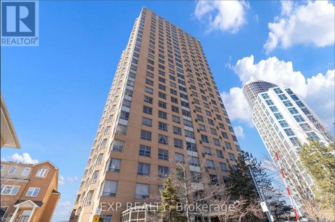 115-2115 Omni Dr in Toronto, ON - Building Photo