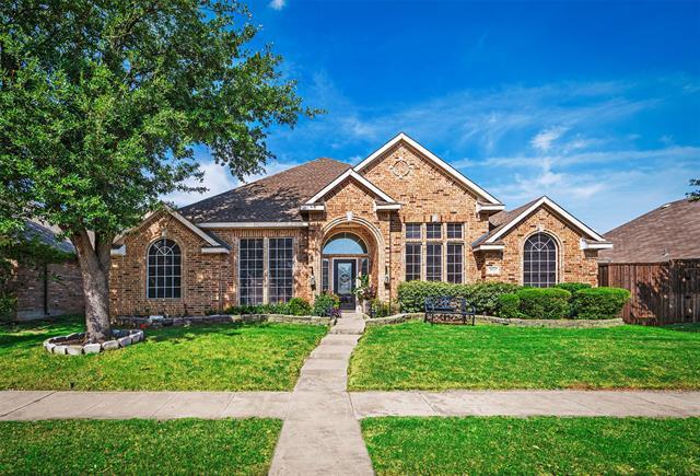 property at 5925 Legend Ln