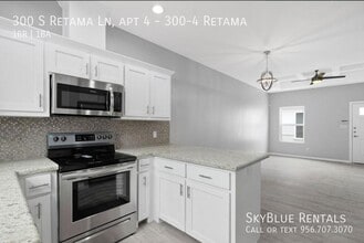 300 S Retama Ln-Unit -300-4 Retama in Weslaco, TX - Building Photo - Building Photo