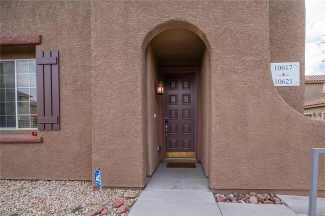 10617 Colter Bay Ct in Las Vegas, NV - Building Photo - Building Photo