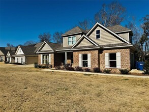 65 Breckenridge Pl in Deatsville, AL - Building Photo - Building Photo