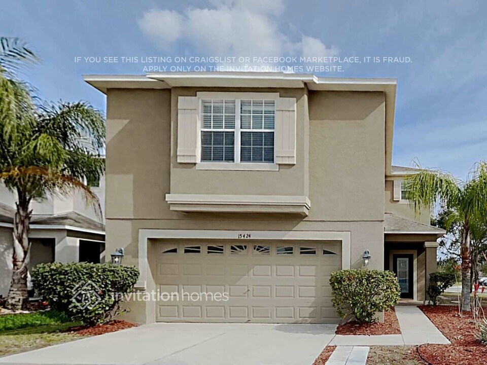 15424 Lost Creek Ln in Ruskin, FL - Building Photo