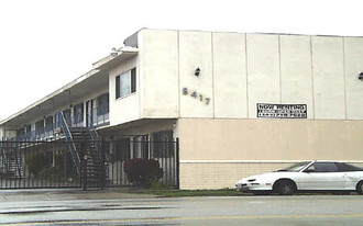 6417 Crenshaw Blvd Apartments