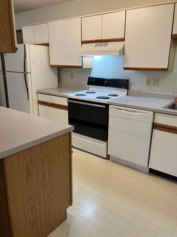 803 Roundhouse Addition in Marquette, IA - Foto de edificio - Building Photo