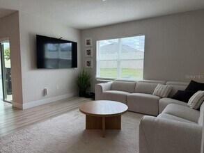 33412 Country House Dr in Sorrento, FL - Foto de edificio - Building Photo