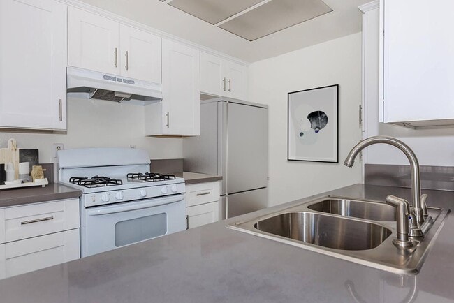 Woodglen Apartment Homes
