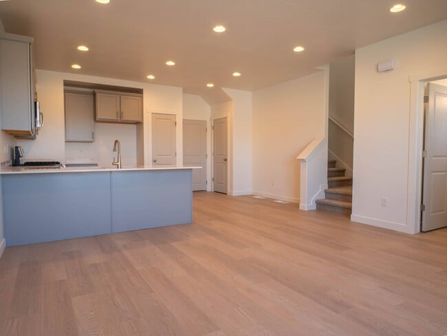 3545 Hardman Way in Eagle Mountain, UT - Building Photo - Building Photo