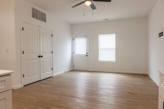 62 Santo Domingo Dr in Moscow Mills, MO - Building Photo - Building Photo