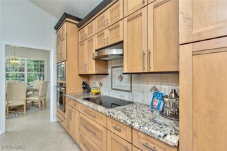 1705 Marsh Run in Naples, FL - Building Photo - Building Photo