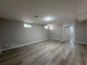 2442 Vine St in Lincoln, NE - Building Photo - Building Photo