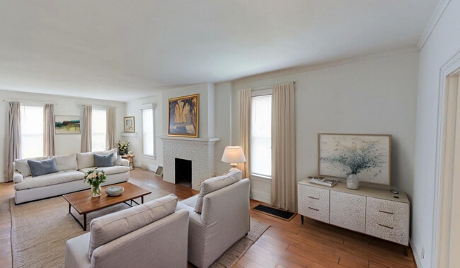 property at 521 W Edwards St