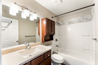 2813 King St in Colorado Springs, CO - Building Photo - Building Photo
