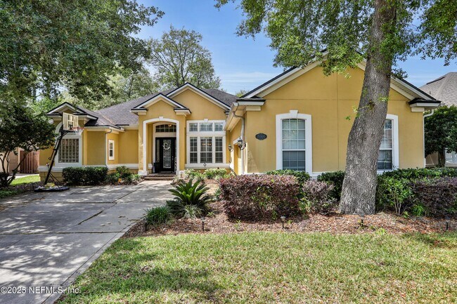 8000 Hampton Park Blvd E in Jacksonville, FL - Building Photo - Building Photo