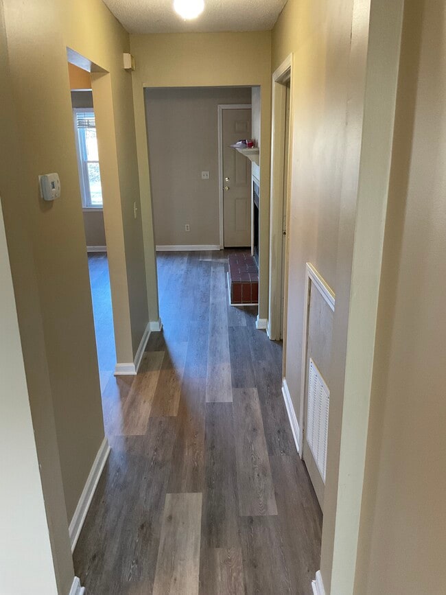 11090 Watson Dr in Seneca, SC - Building Photo - Building Photo