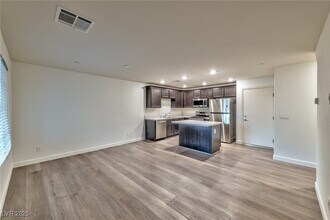 791 Pickled Pepper Pl in Henderson, NV - Building Photo - Building Photo