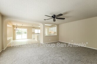 15447 Corian Creek Dr in San Antonio, TX - Building Photo - Building Photo