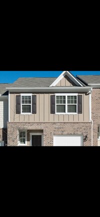 222 Grand Central Wy