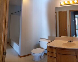 116 Jennifer Ln in West Salem, WI - Building Photo - Building Photo