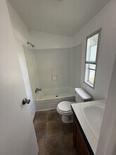 16412 W Bellfort Ave in Sugar Land, TX - Building Photo - Building Photo