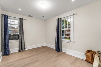 154 Temple St in Stratford, CT - Building Photo - Building Photo