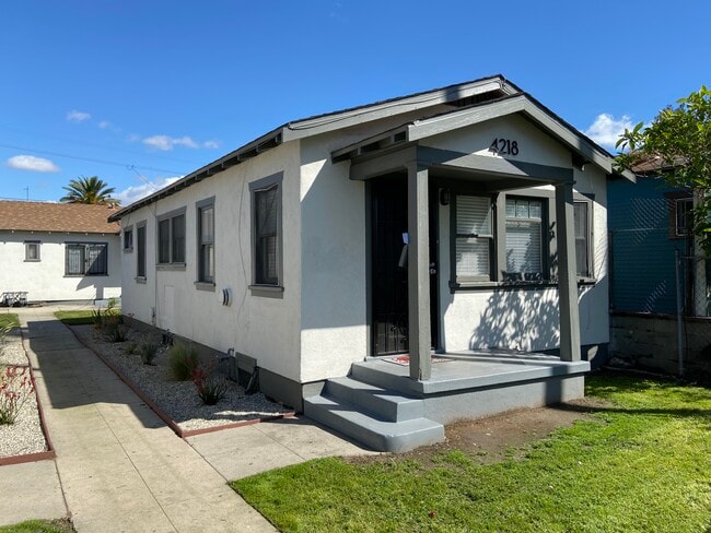 property at 4216 Woodlawn Ave