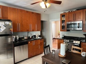 273 Cardinal Medeiros Ave, Unit 1 in Cambridge, MA - Building Photo - Building Photo