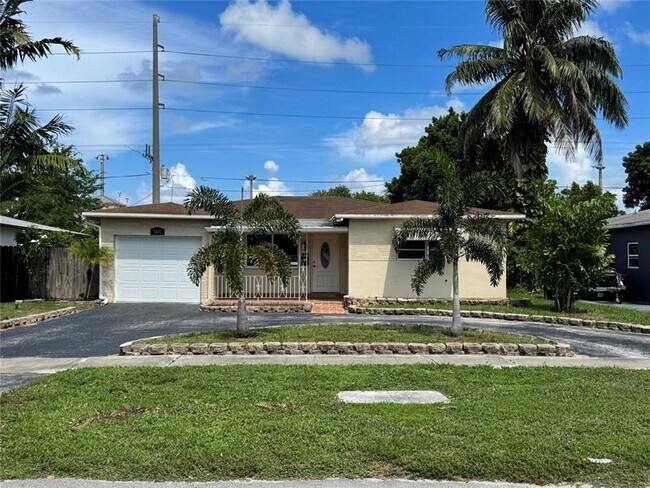 1401 N 31st Rd in Hollywood, FL - Building Photo - Building Photo