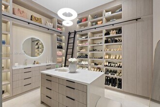 80 NW 129th Ave in Miami, FL - Building Photo - Building Photo