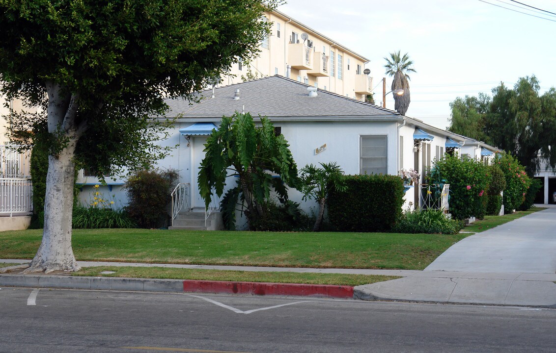 315 W Queen St in Inglewood, CA - Foto de edificio