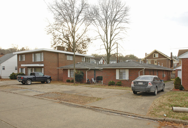 1361 Park St in Huntington, WV - Foto de edificio - Building Photo