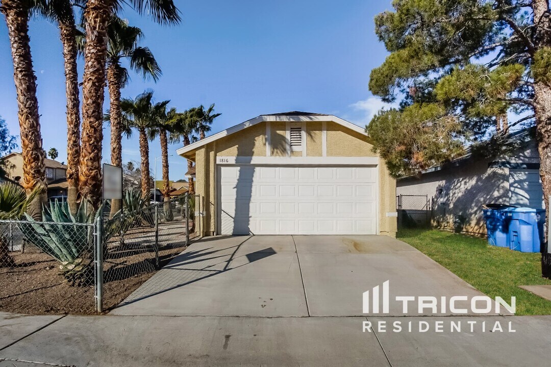 1816 Ann Greta Dr in Las Vegas, NV - Building Photo